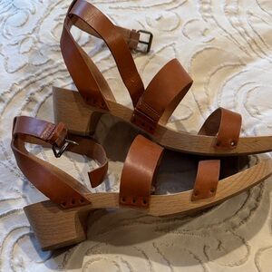 Maxwell Brown Strappy Women's Sandals- wooden base clogs